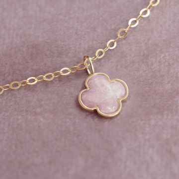 Collier en or 585 avec trèfle en opale rose