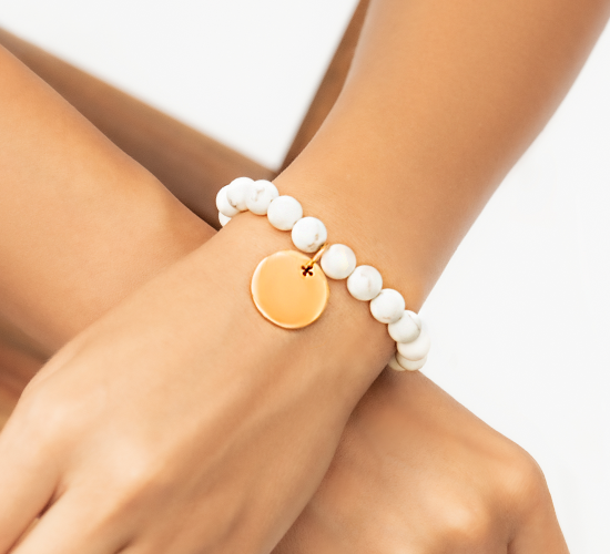 Bracelet Moon avec pierres naturelles et médaille doré à l’or fin